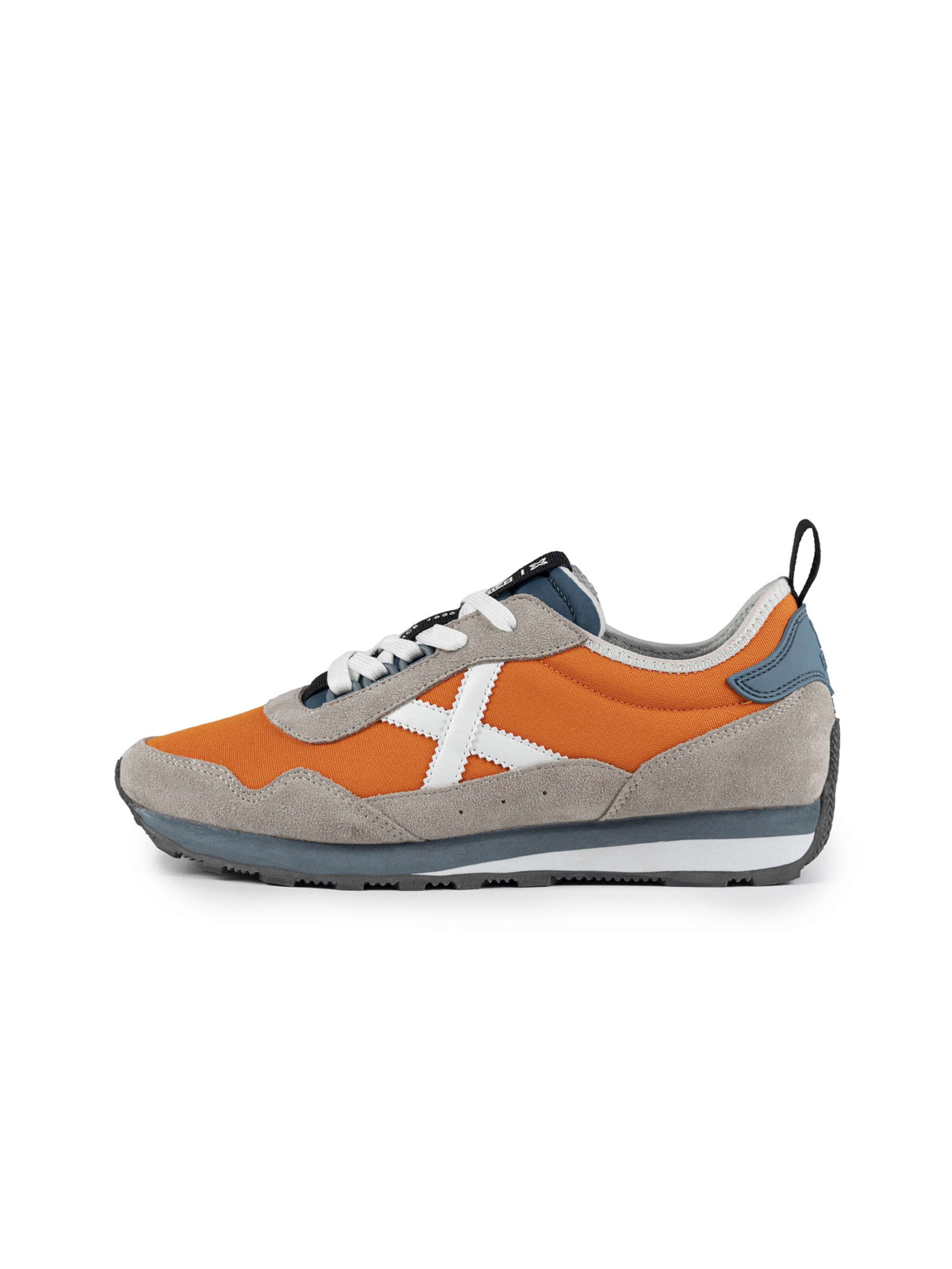 MUNICH Sneaker in Orange: Vorderseite