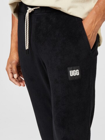 UGG Tapered Hose 'MALACHI' in Schwarz