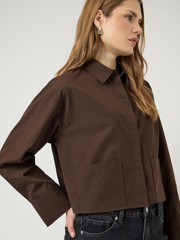 YAS Blouse 'YASLee' in Brown