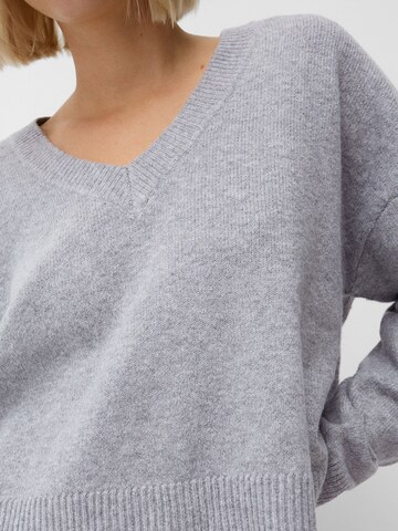 Pullover di Bershka in grigio
