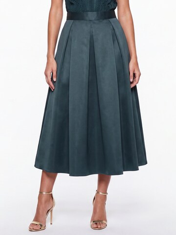APART Skirt in Green: front