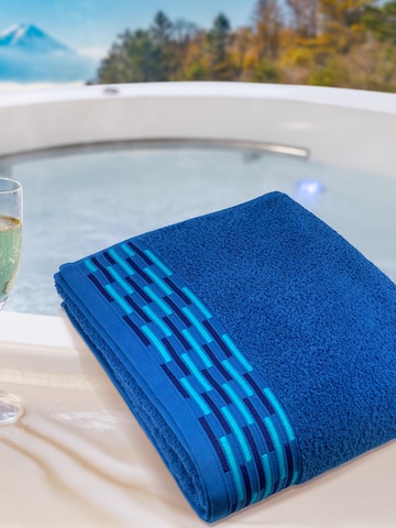 Lashuma Towel 'Lugano' in Blue