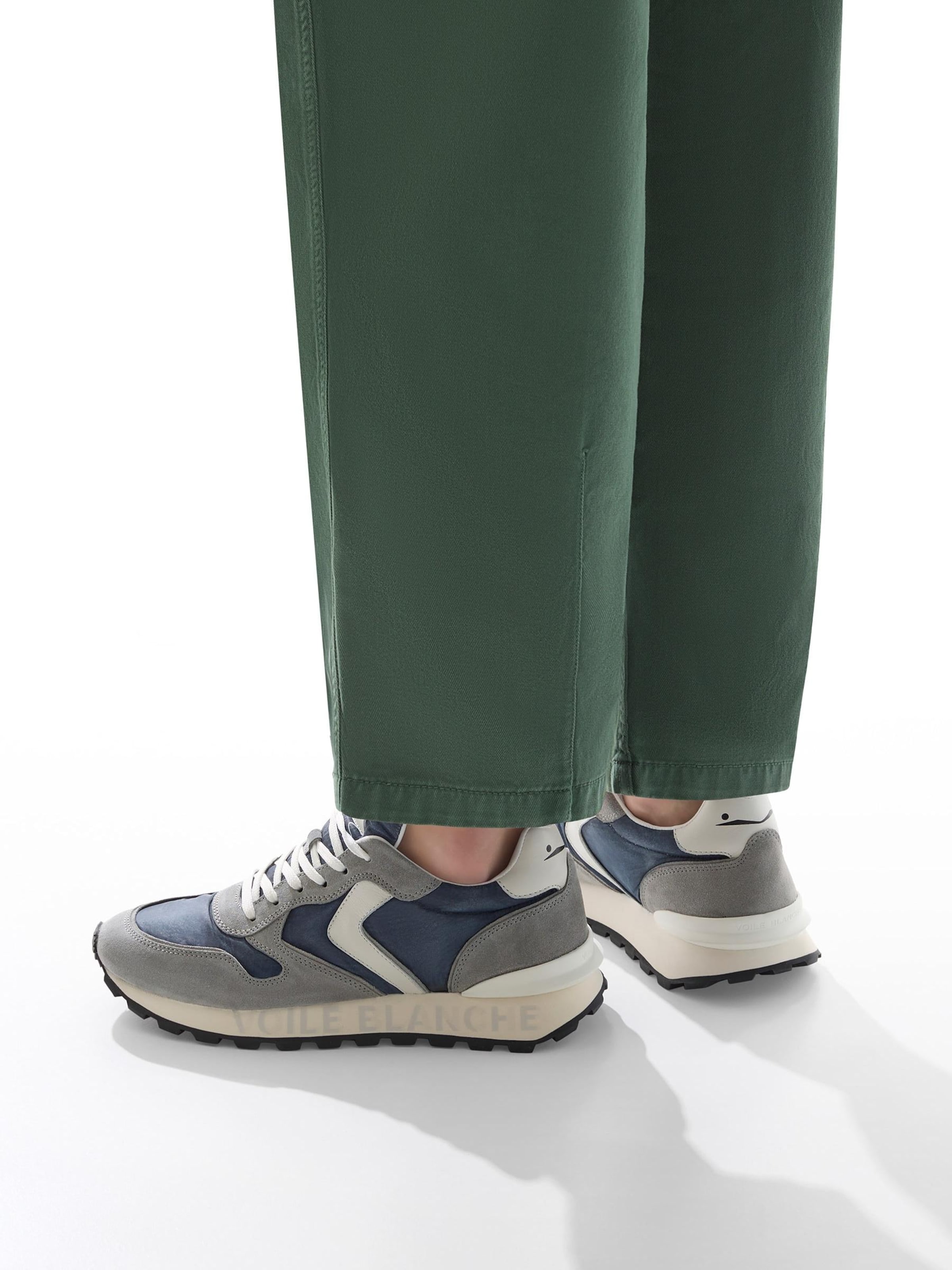 Voile blanche Sneakers laag 'PARIS RACE' in Grijs: voorkant