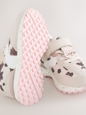 Botoșei bebeluși de la Next pe bej