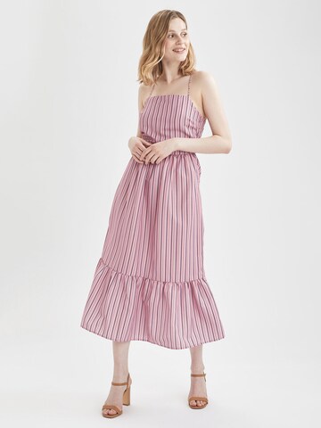 DeFacto Dress in Pink: front