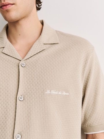 Coupe regular Chemise Next en beige