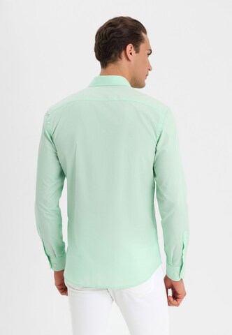 Jimmy Sanders - Ajuste estrecho Camisa en verde