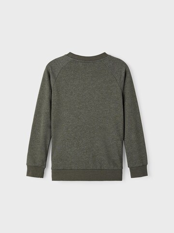 NAME IT Sweatshirt 'Vion' in Grün