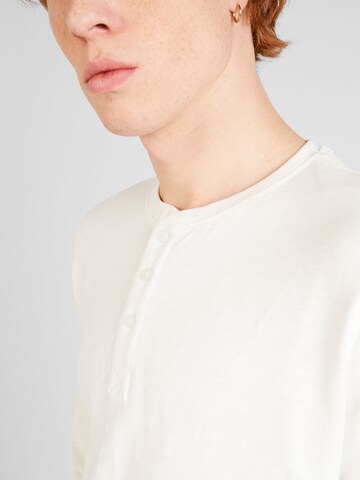 FYNCH-HATTON Shirt in White