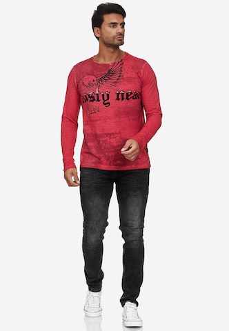 Rusty Neal Langarmshirt mit coolem Front- Print in Rot