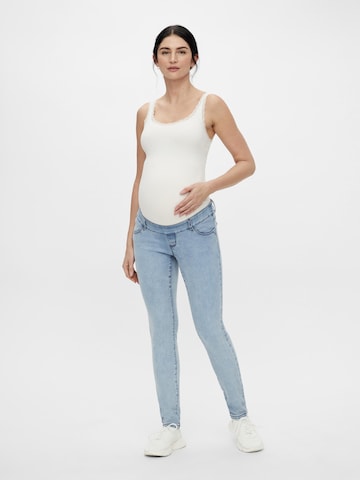 Slimfit Jeans 'Omaha' de la MAMALICIOUS pe albastru