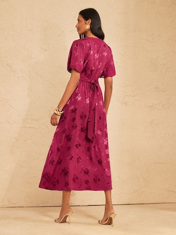 Rochie de la love & roses pe mov