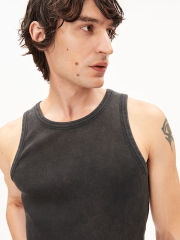 ARMEDANGELS Shirt in Zwart