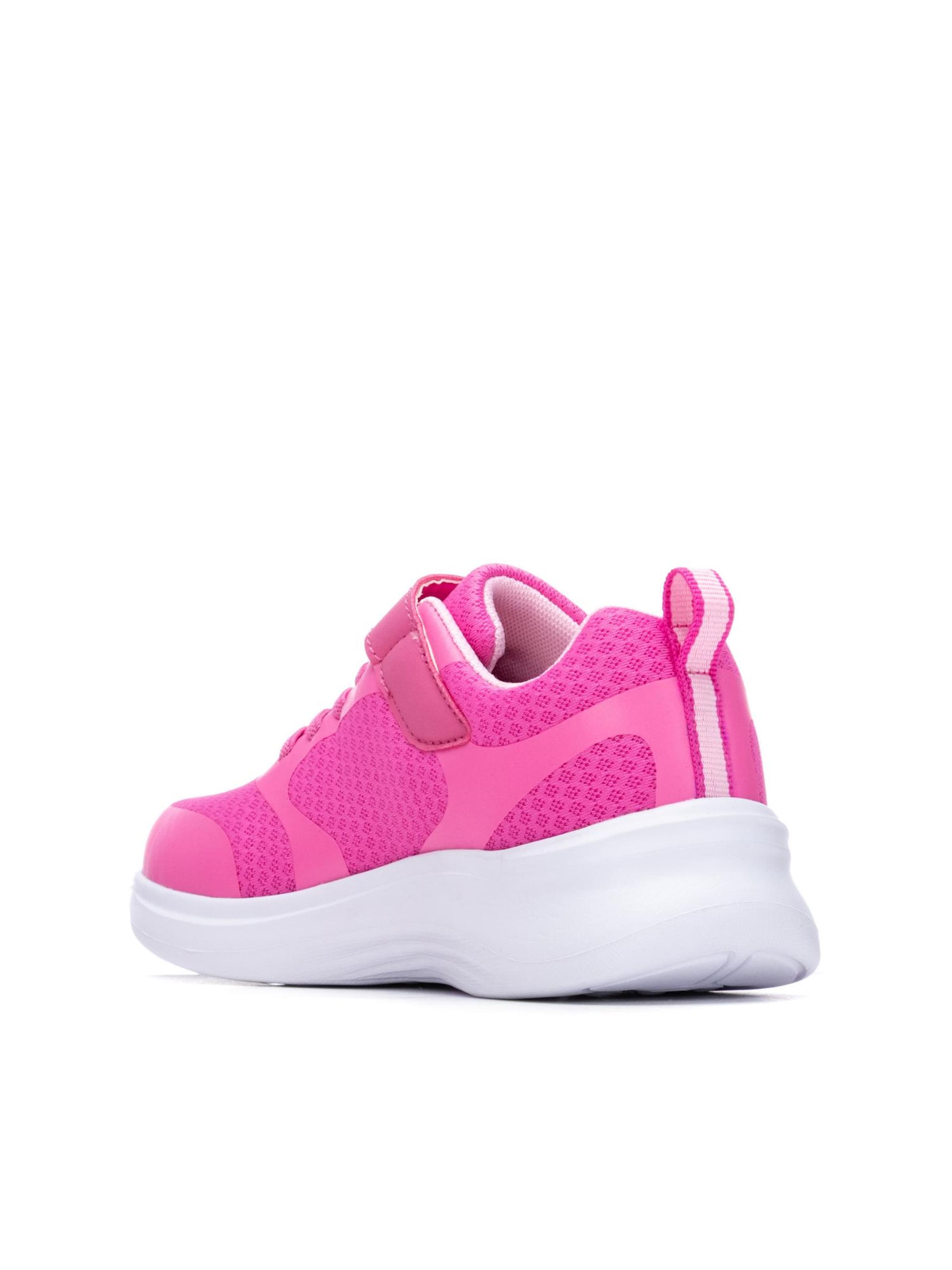 Xti Sneakers in Pink