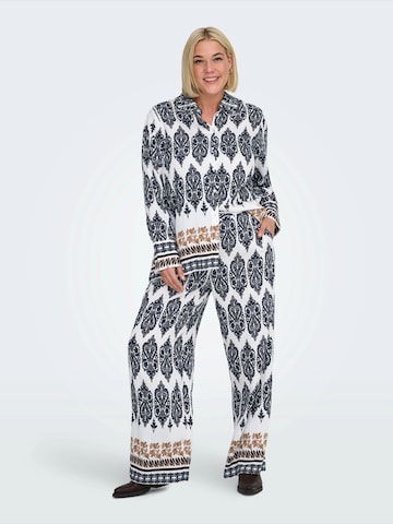 balta ONLY Carmakoma Plačios klešnės Kelnės 'CARHavana'