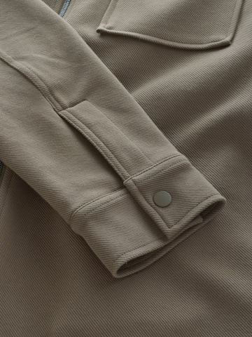 Next Φθινοπωρινό και ανοιξιάτικο μπουφάν σε καφέ