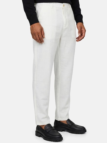Tazzio - regular Pantalón 'Tazzio  A113' en blanco