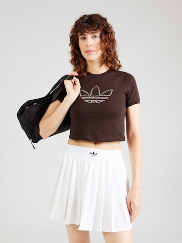 ADIDAS ORIGINALS T-Shirt 'STUDDED CALI' in Braun: Vorderseite