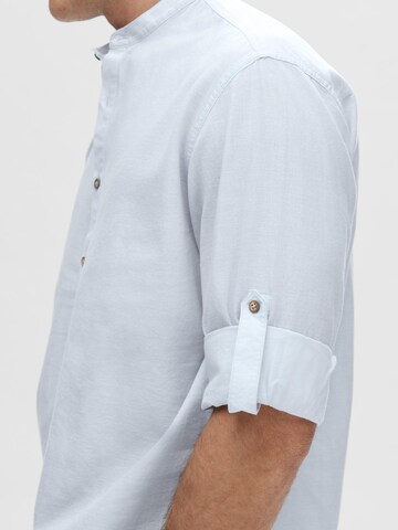 Coupe regular Chemise SELECTED HOMME en bleu