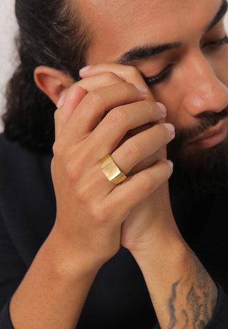 KUZZOI Ring in Gold: front
