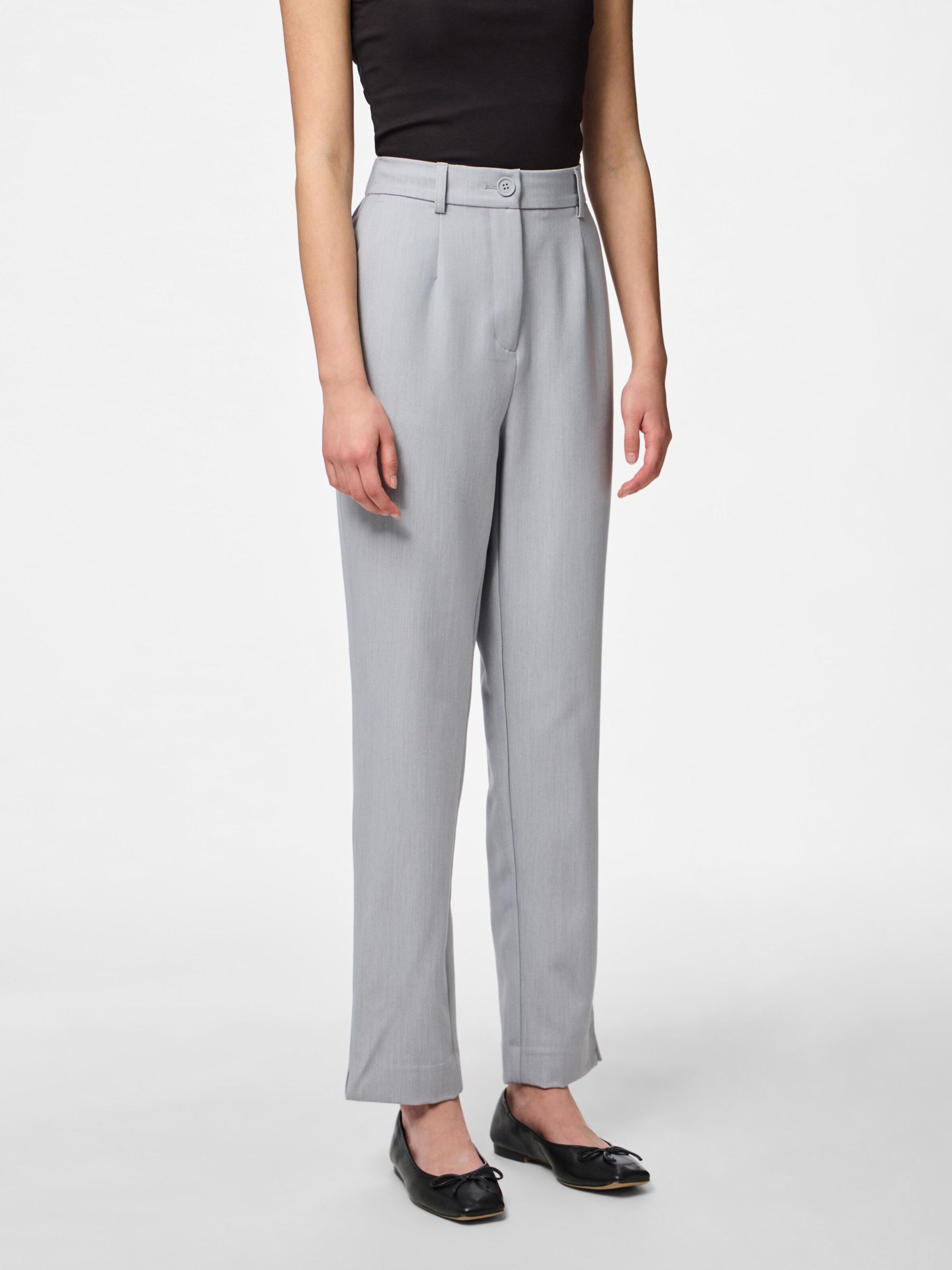 Pantalon à pince 'PCKamil' PIECES en gris : devant
