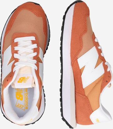 new balance Platform trainers '237' in Orange