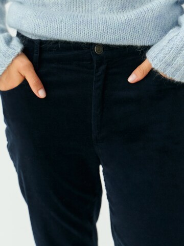Slimfit Pantaloni 'ZORIA' di TATUUM in blu