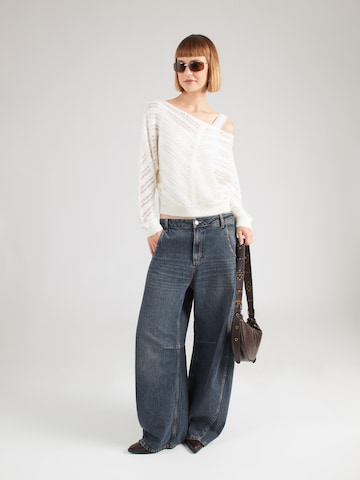 GUESS - Jersey 'CECILIA' en blanco