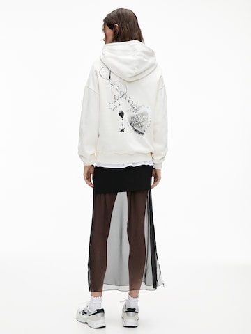 Pull&Bear Sweatshirt in White