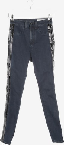 rag & bone Jeans in 26 in Blue: front