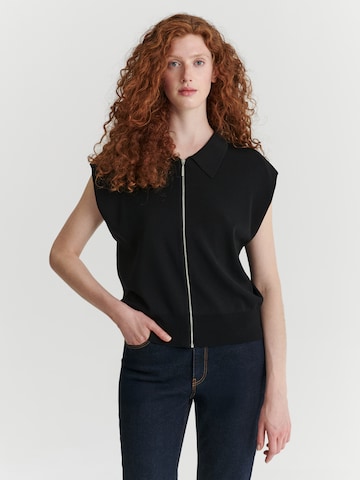 Gilet in maglia 'Lasi' di TATUUM in nero: frontale