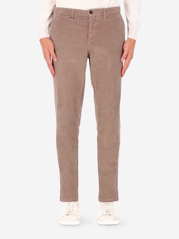 Distretto12 Slimfit Hose in Braun: Vorderseite