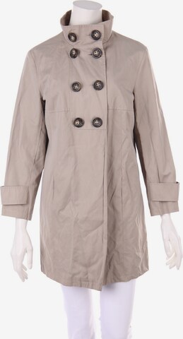 Devernois Jacket & Coat in XS in Beige: front