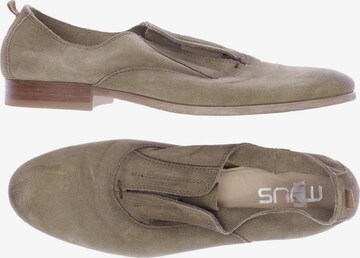 MJUS Flats & Loafers in 45 in Beige: front