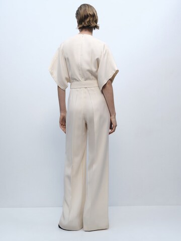 MANGO Jumpsuit 'Junny' i vit