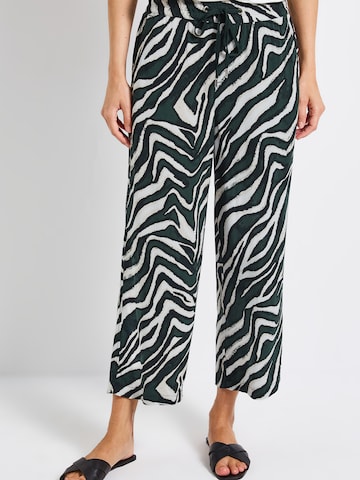 STREET ONE Wide leg Pants 'Emee' in Green: front