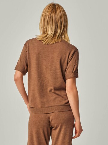 YOU LOOK PERFECT Shirt 'Elfie' in Braun