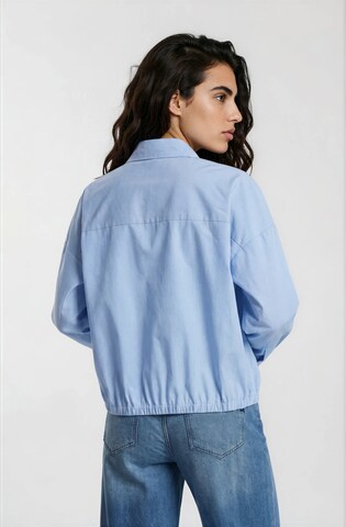 Milano Italy Blouse in Blue