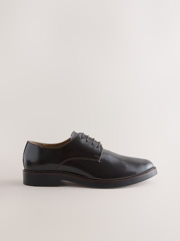 Chaussure à lacets Next en marron