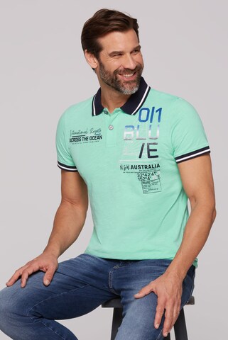 CAMP DAVID Kurzarmpolo mit Sailing Print in Grün: Vorderseite