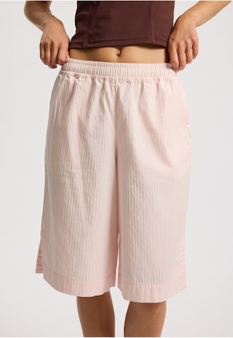 Regular Pantalon 'Dayflow' rethinkit studios en rose : devant