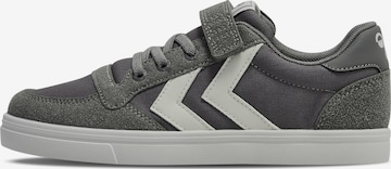 Hummel Sneakers 'Slimmer Stadil' in Grijs: voorkant