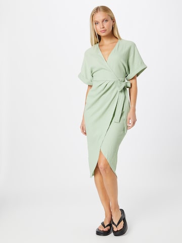 Gina Tricot Φόρεμα 'Jesse' σε πράσινο: μπροστά