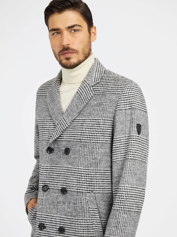GUESS Between-Seasons Coat in Grey