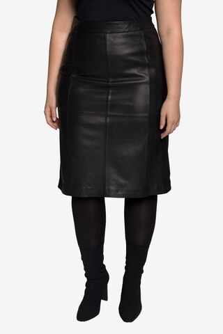 Ulla Popken Skirt in Black: front