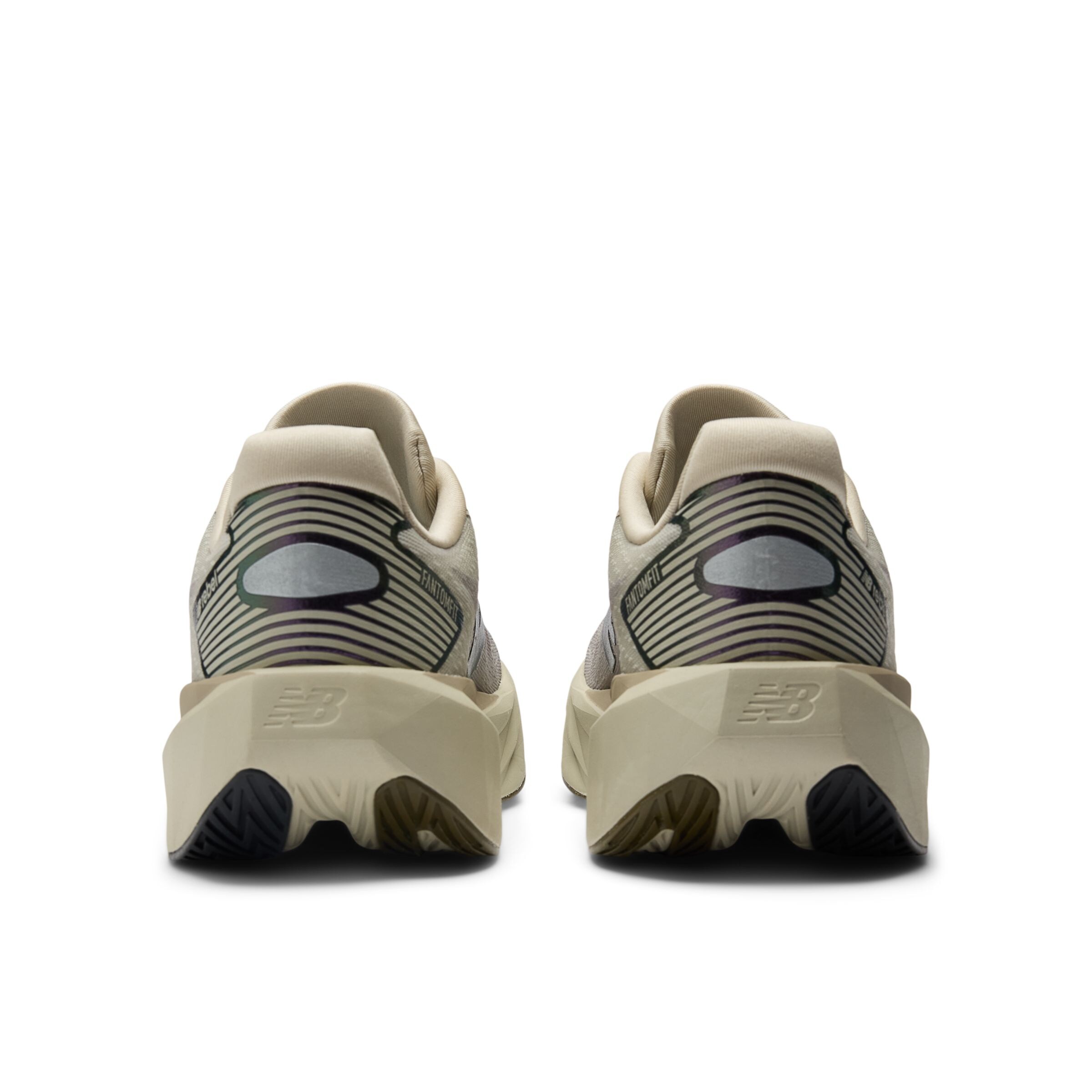 Chaussure de course 'FuelCell Rebel v5' new balance en beige