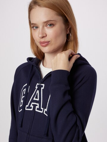 GAP Sweatjacke in Blau