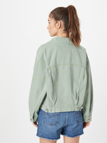 LEVI'S ® Between-season jacket '90s Trucker' in Green