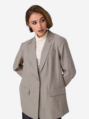 Blazer di ONLY in grigio: frontale