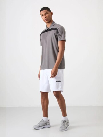 Tommy Life Shirt in Grey